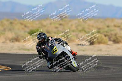 media/Oct-29-2022-CVMA (Sat) [[14c0aa3b66]]/Race 9 Amateur Supersport Middleweight/